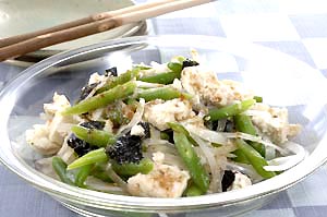 さやいんげんと豆腐の海苔サラダ
